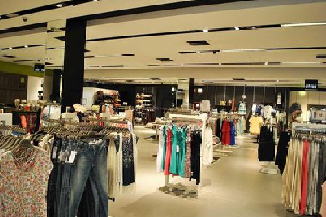 柳城商场里的店面怎么装修？